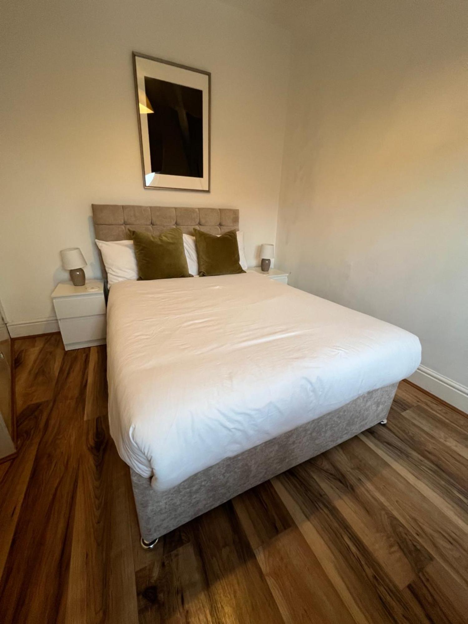2025 Award Winner Liverpool Ivy House - 4 Bedrooms Экстерьер фото